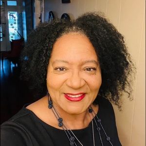 Meet your Posher, Terri